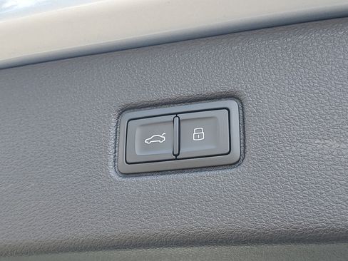 Used 2025 Audi Q7 2.0T Premium Plus w/ Premium Plus Package image 27