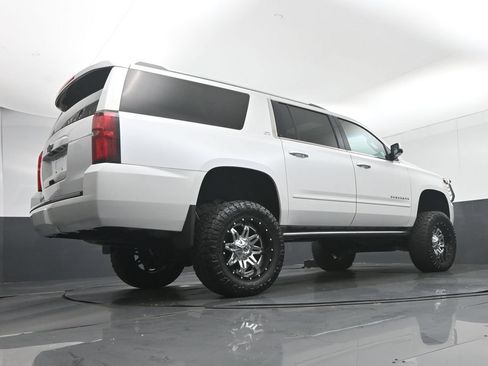 Used 2016 Chevrolet Suburban LTZ AWD/4WD image 72