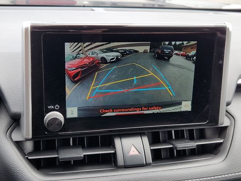 Certified 2025 Toyota RAV4 XLE image 16