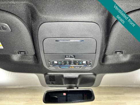 Used 2022 Ford F150 Platinum w/ FX4 Off-Road Package AWD/4WD image 28