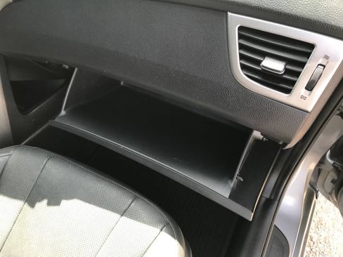 Used 2016 Hyundai Elantra GT w/ Option Group 03 image 32