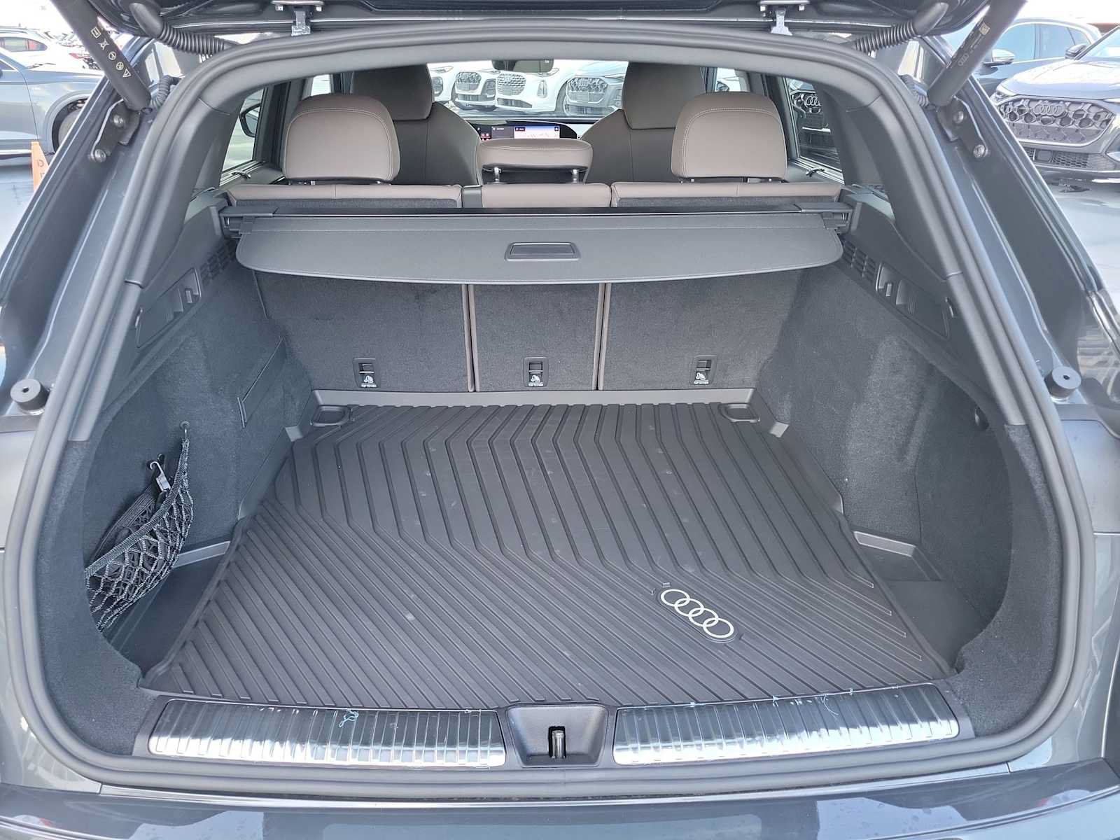 Certified 2025 Audi Q5 Premium Plus w/ Premium Plus AWD/4WD image 33