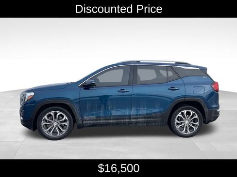 Used 2019 GMC Terrain SLT w/ Preferred Package image 3