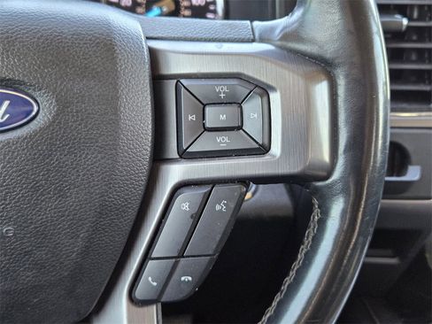 Used 2019 Ford Expedition Max Platinum image 28