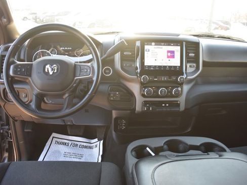 Used 2024 RAM 3500 Tradesman w/ Chrome Appearance Group image 17