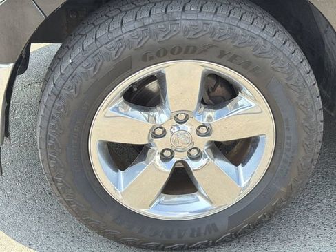 Used 2019 RAM 1500 Big Horn AWD/4WD image 8