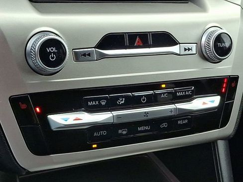 Used 2022 Ford Explorer XLT w/ Class IV Trailer Tow Package image 18