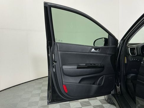Used 2021 Kia Sportage EX w/ EX Technology Package FWD image 20