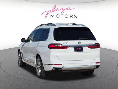 Used 2021 BMW X7 xDrive40i w/ Cold Weather Package AWD/4WD image 7
