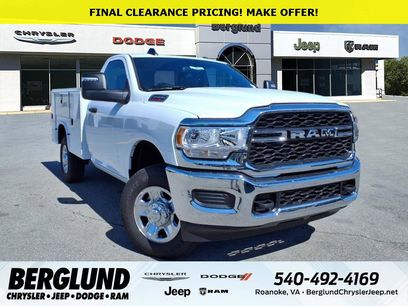 New 2024 RAM 2500 Tradesman w/ Chrome Appearance Group