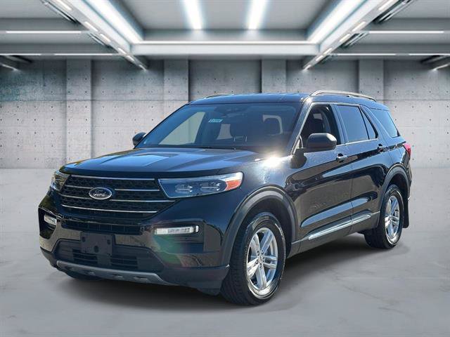 Used 2023 Ford Explorer XLT w/ Equipment Group 202A AWD/4WD image 1