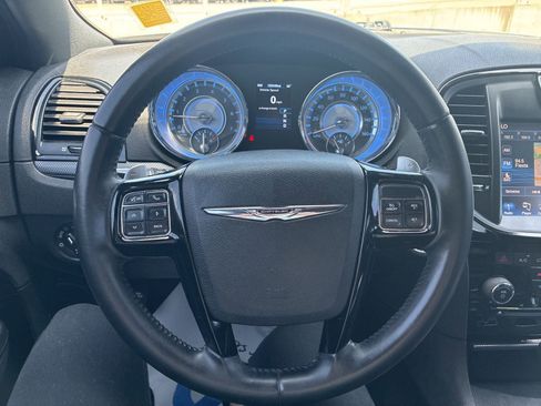 Used 2013 Chrysler 300 S AWD/4WD image 22