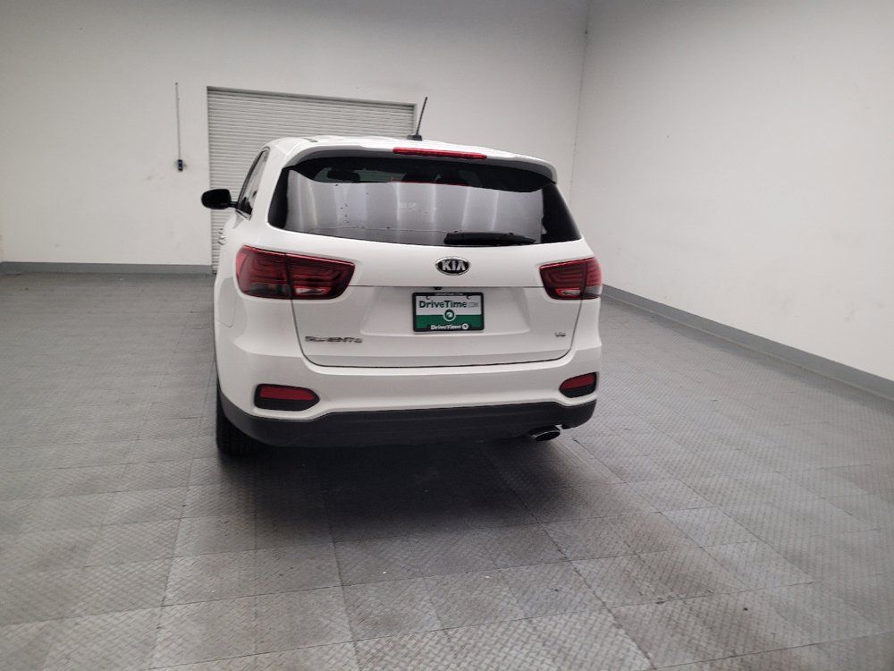 Used 2020 Kia Sorento FWD V6 image 6