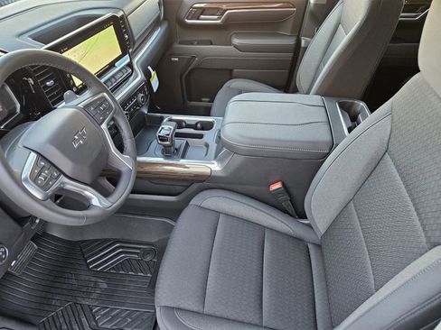 New 2026 Chevrolet Silverado 1500 LT Trail Boss w/ Safety Package image 18