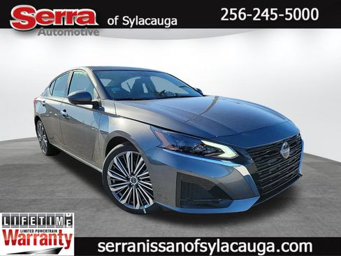 New 2025 Nissan Altima 2.5 SL image 1