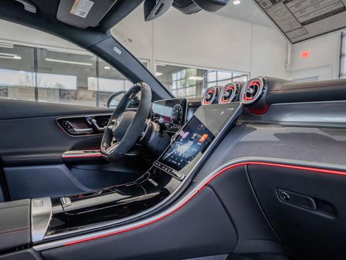 Used 2026 Mercedes-Benz GLC 43 AMG 4MATIC Coupe image 17