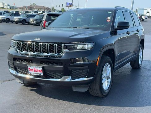 Used 2024 Jeep Grand Cherokee L Laredo w/ Luxury Tech Group I AWD/4WD image 8