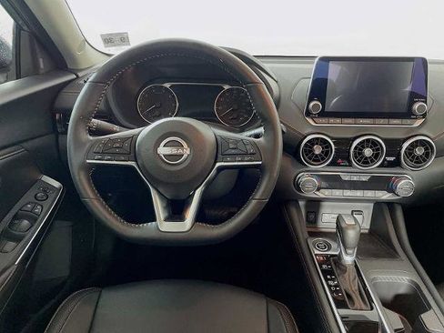 Certified 2025 Nissan Sentra SR w/ SR Premium Package FWD image 22