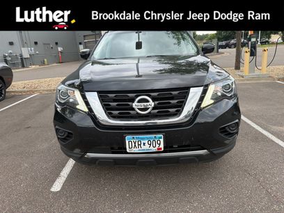 Used 2017 Nissan Pathfinder S