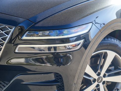 Used 2021 Genesis GV80 2.5T AWD/4WD image 2