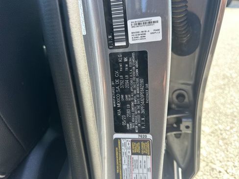 Used 2023 Kia Forte GT-Line w/ GT-Line Premium Package image 34