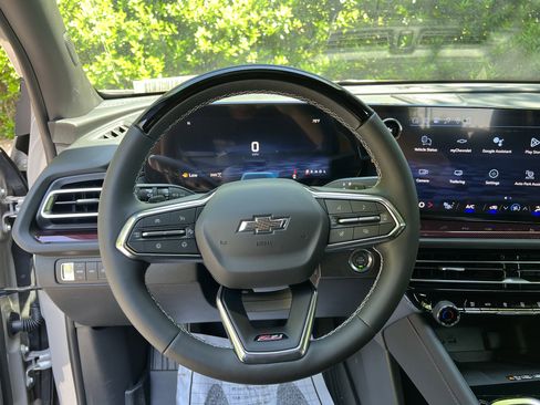 New 2026 Chevrolet Traverse Z71 w/ Enhanced Driving Package AWD/4WD image 19