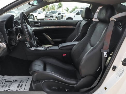 Used 2015 INFINITI Q60 Sport Limited image 18