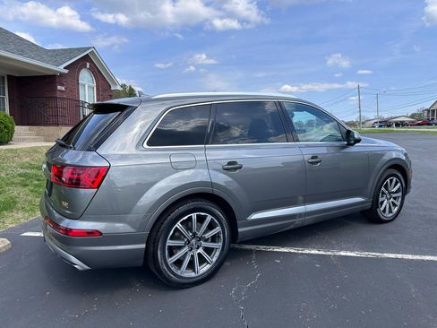 Used 2017 Audi Q7 2.0T Premium Plus w/ Premium Plus Package image 9