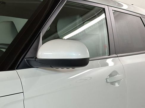 Used 2020 Kia Soul LX FWD image 5
