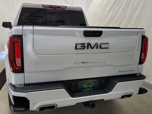 Certified 2026 GMC Sierra 1500 Denali Ultimate AWD/4WD image 5