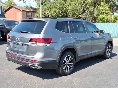 Used 2021 Volkswagen Atlas SE FWD image 5
