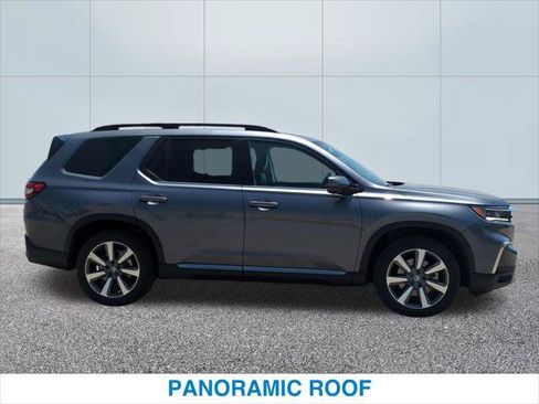 Certified 2024 Honda Pilot Touring image 6