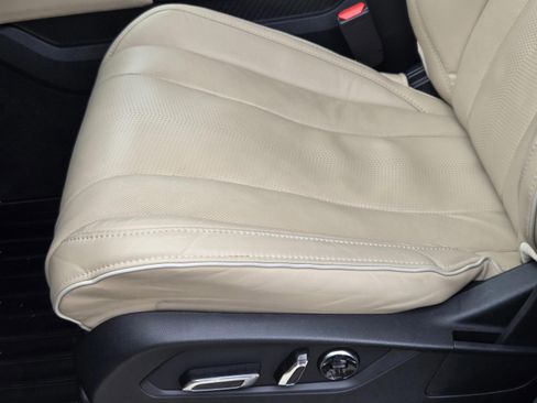 Used 2023 Acura MDX SH-AWD w/ Advance Package image 16