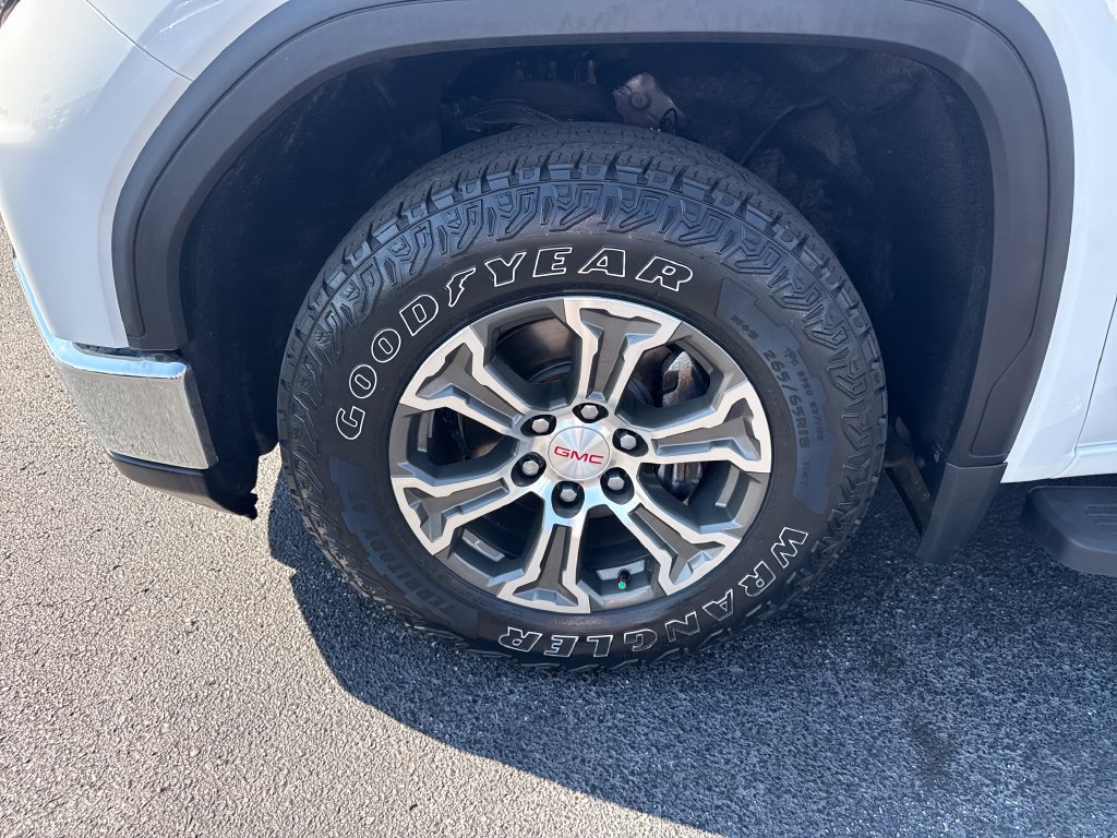 Used 2023 GMC Sierra 1500 SLE RWD image 42