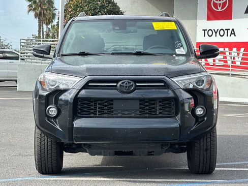 Used 2023 Toyota 4Runner SR5 Premium w/ Moonroof Package image 7