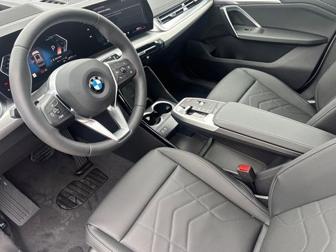 Used 2026 BMW X1 xDrive28i w/ Technology Package AWD/4WD image 4