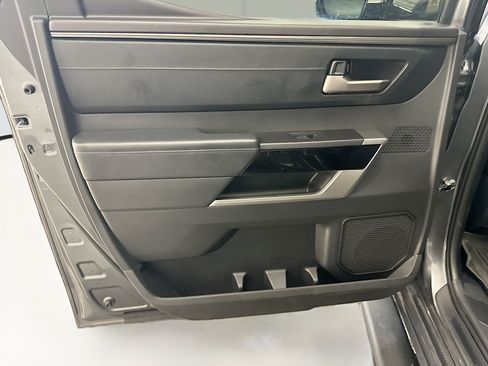 Used 2025 Toyota Tundra Limited image 28