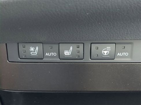 Used 2025 Lexus ES 350 w/ Premium Package image 24