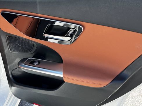 Certified 2025 Mercedes-Benz C 300 Sedan image 19