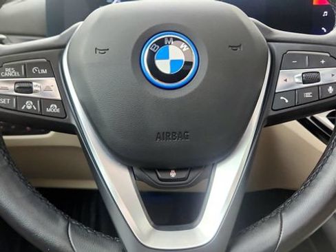 Used 2023 BMW i4 eDrive35 RWD image 58