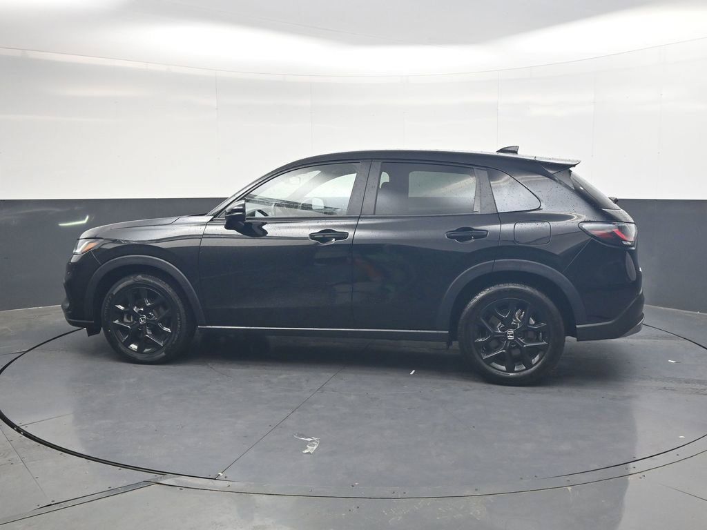 Used 2025 Honda HR-V Sport image 7