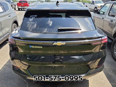 Used 2025 Chevrolet Equinox EV LT w/ Convenience Package FWD image 5
