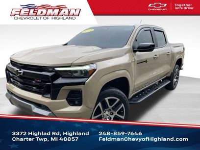 Used 2023 Chevrolet Colorado Z71 w/ Z71 Convenience Package 2