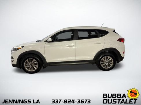 Used 2016 Hyundai Tucson SE w/ Option Group 02 FWD image 2