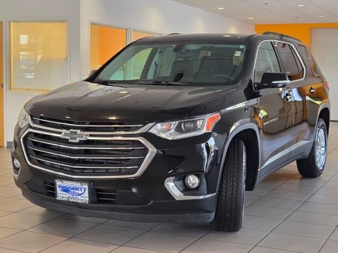 Certified 2019 Chevrolet Traverse LT FWD image 4