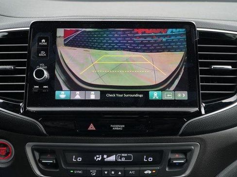 Used 2025 Honda Ridgeline TrailSport image 26