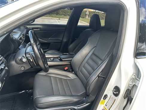 Used 2018 Lexus IS 350 F Sport image 13