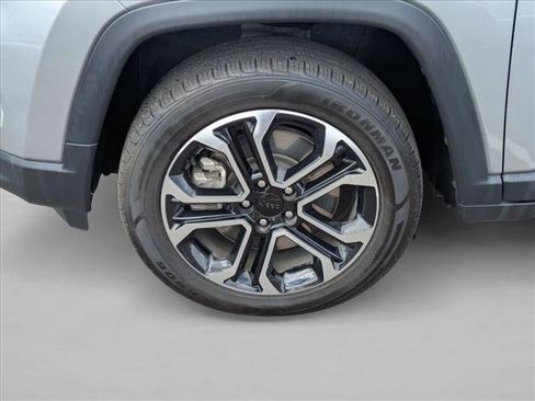 Used 2024 Jeep Compass Limited image 21