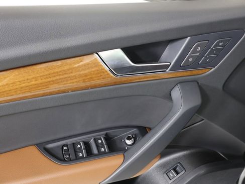 Used 2023 Audi Q5 2.0T Premium image 20