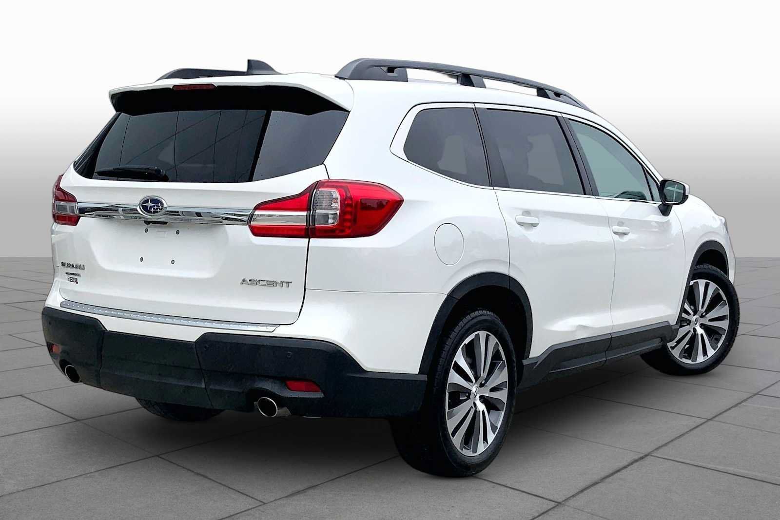 Used 2021 Subaru Ascent Premium w/ Sport Package AWD/4WD image 12